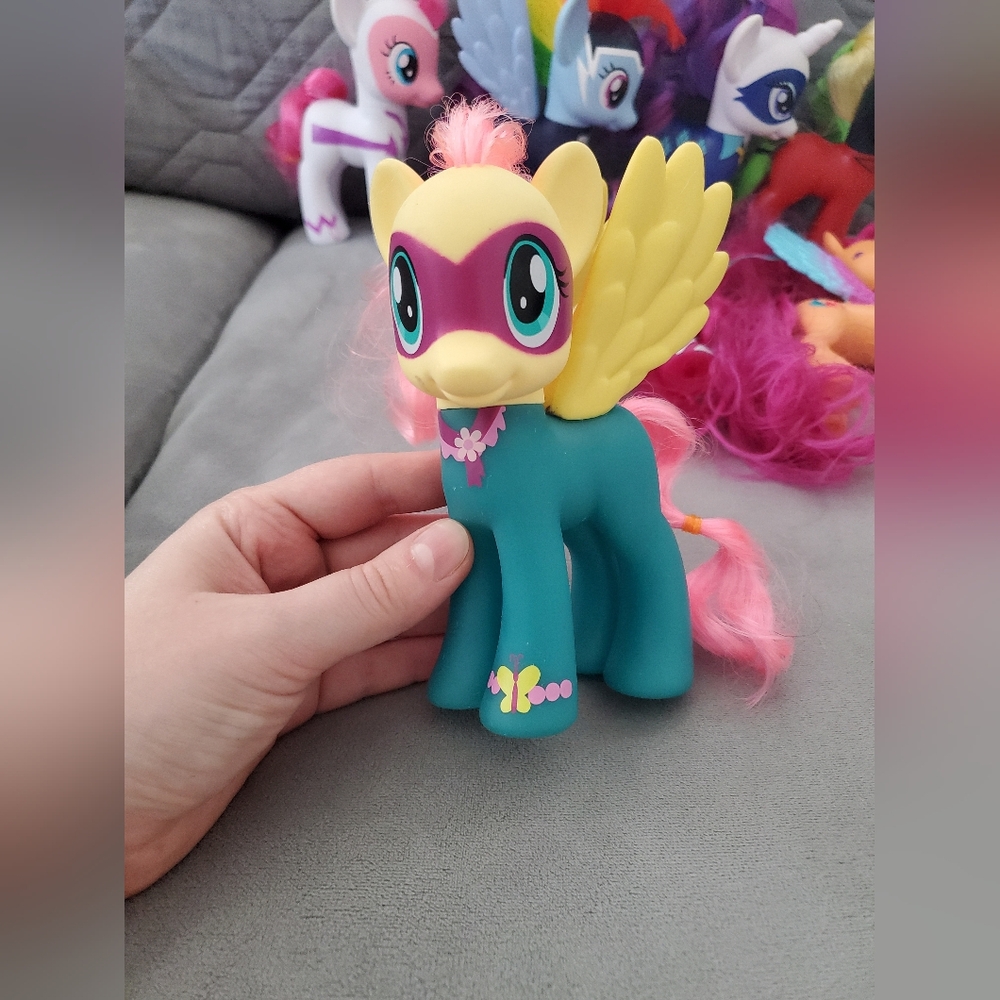 My Little PonyMy Little Pony: Friendship is Magic Target Exclusive set from 2010 - Picture 2 of 10